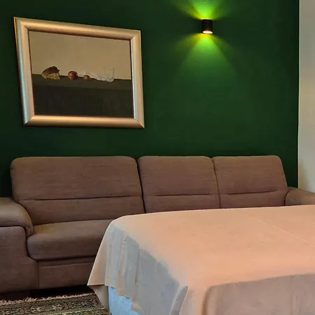 Apartment With Jacuzzi Trogir